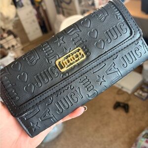 Black juicy couture fold snap wallet with card pockets Y2K